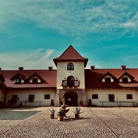 Stanica Hucul Hotel Sulkowice  Luaran gambar