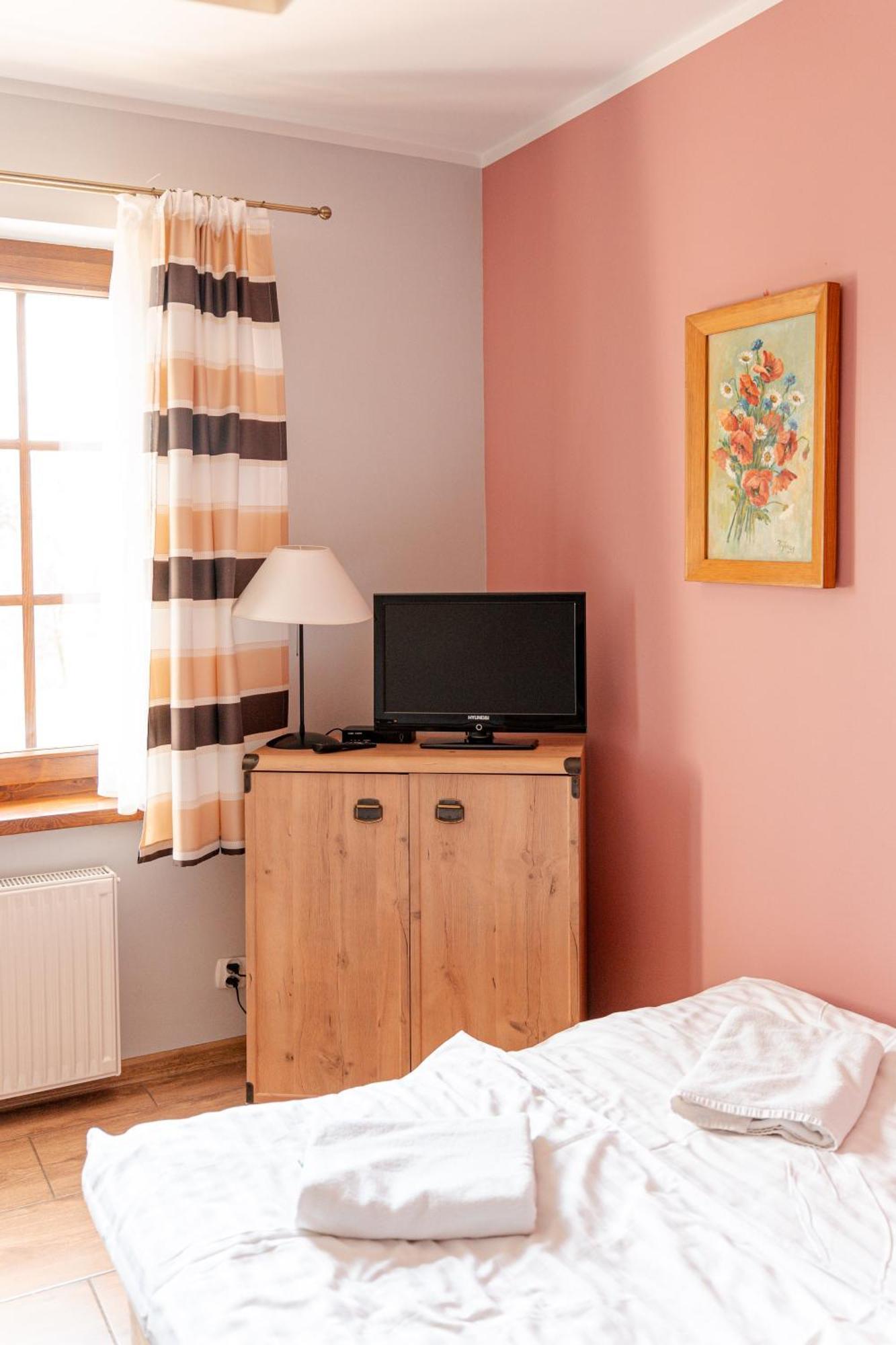 Stanica Hucul Hotel Sulkowice  Luaran gambar