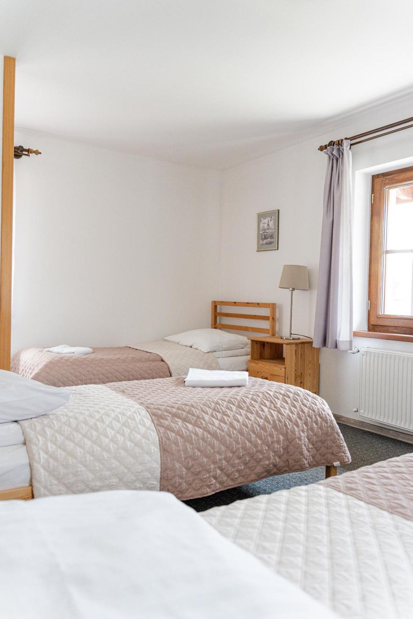 Stanica Hucul Hotel Sulkowice  Luaran gambar
