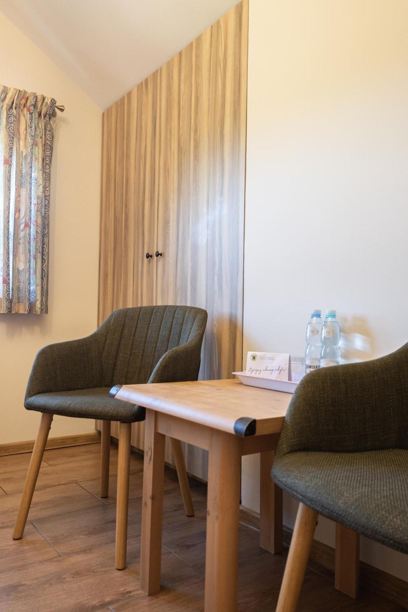 Stanica Hucul Hotel Sulkowice  Luaran gambar